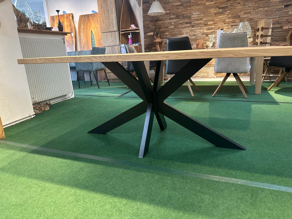 Tischgestell C-Star